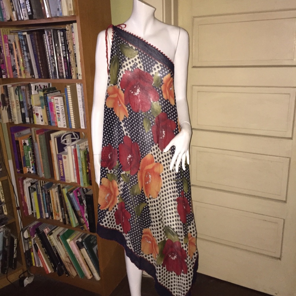Floral one shoulder cover up